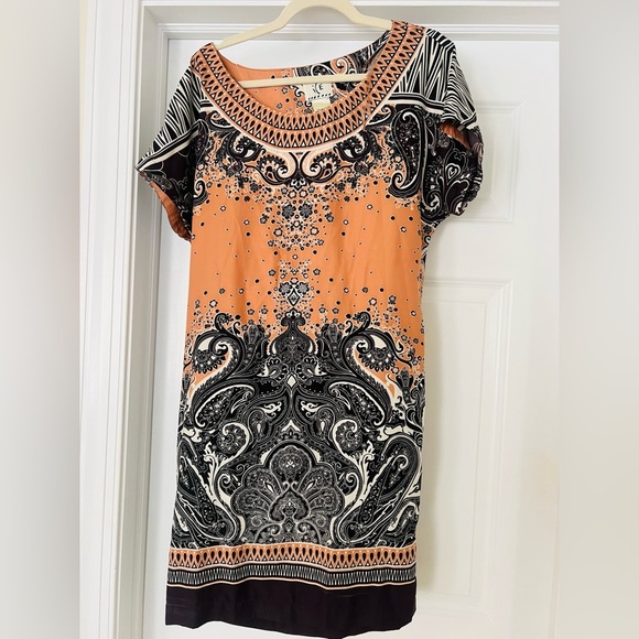 Dresses & Skirts - Beautiful size 10 dress
